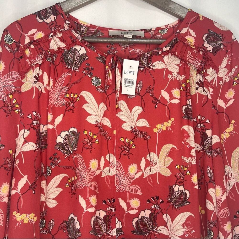 NWT LOFT Floral Ruffle Trim Blouse size Large Split Neck Tie Long Sleeve Top - Picture 2 of 6
